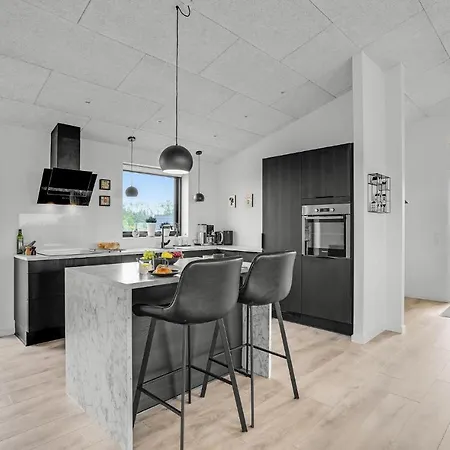 Dom wakacyjny In With Wifi Skjern